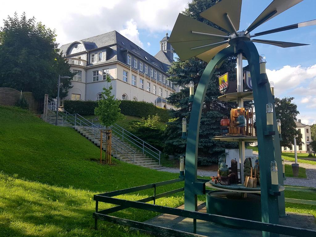 Am Duerrenbachtal Apartment Klingenthal Exterior photo